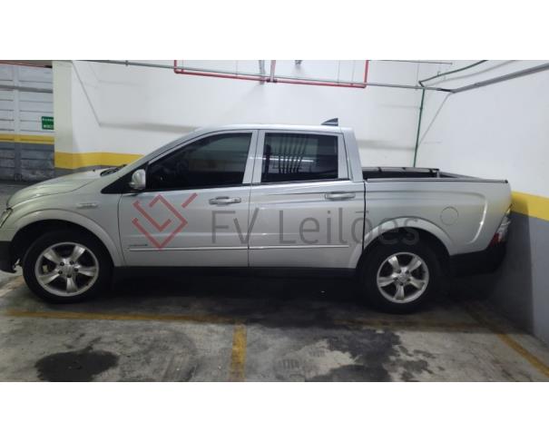 Foto de LOTE 44 - VEÍCULO I/SANGYONG ACTYON, ANO/MODELO 2009/2009, COMBUSTÍVEL DIESEL, COR PRATA