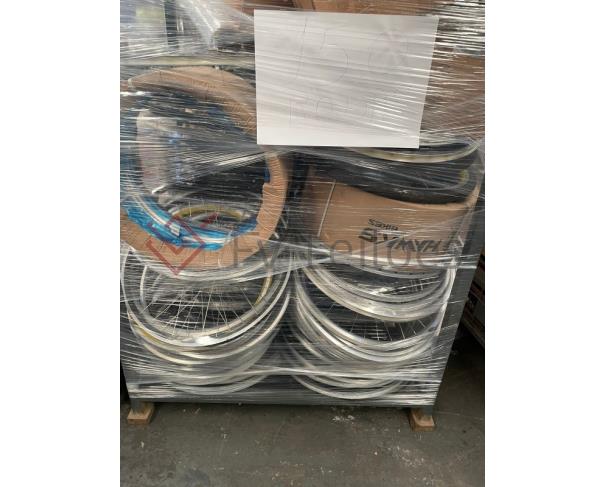 Foto de LOTE 03: BENS LIGADOS À PRODUÇÃO DE BICICLETAS
