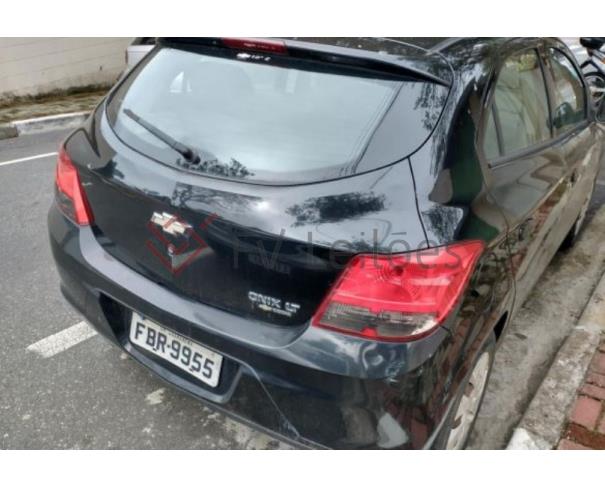 Foto de LOTE 85 - VEÍCULO CHEVROLET/ ONIX ANO/MODELO 2014 - COR PRETA- FLEX 